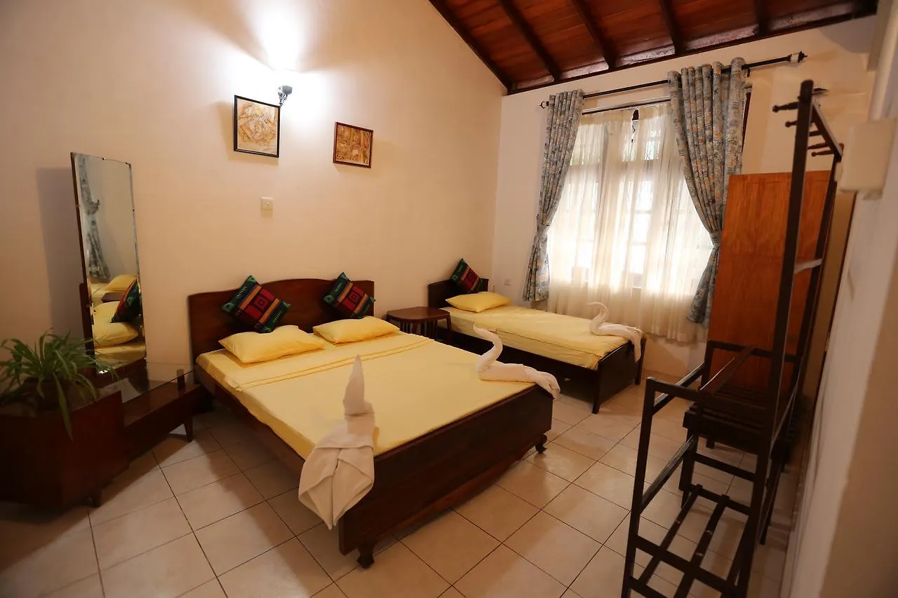 New Reverie Hill Bungalow Kandy